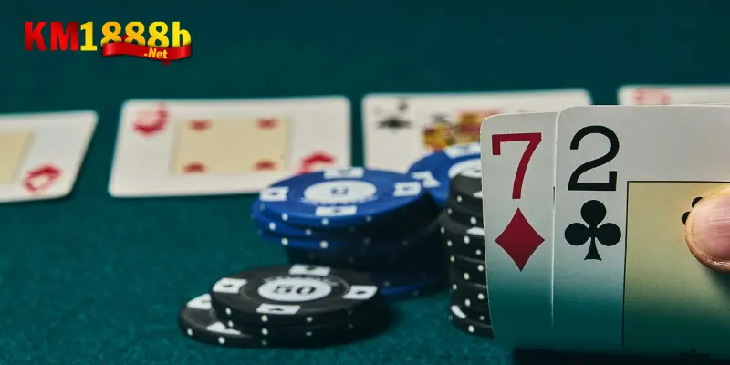 Bluff trong poker là gì? Chiến thuật Bluff poker cơ bản nhất 2 Bluff trong poker là gì có nhiều người quan tâm tìm hiểu